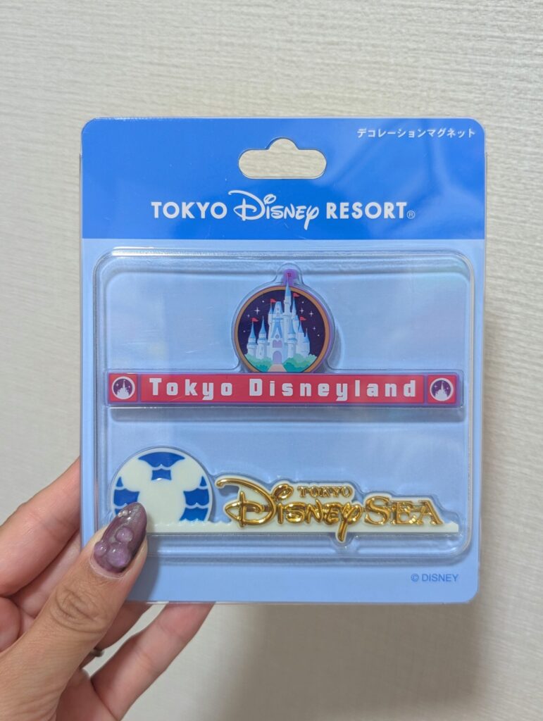 ディズニー駐車場入り口をモチーフにしたマグネット