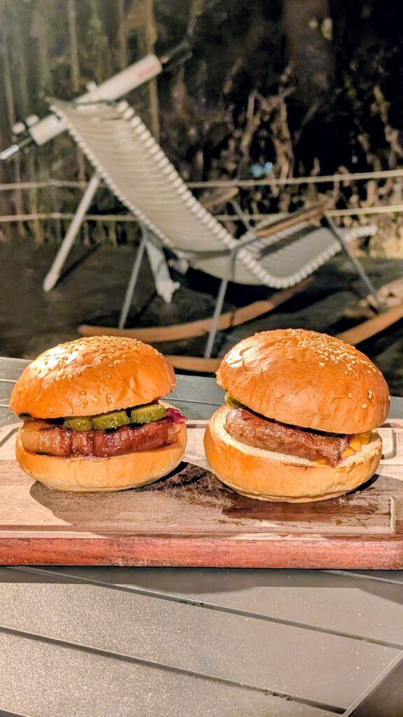 手作りハンバーガー